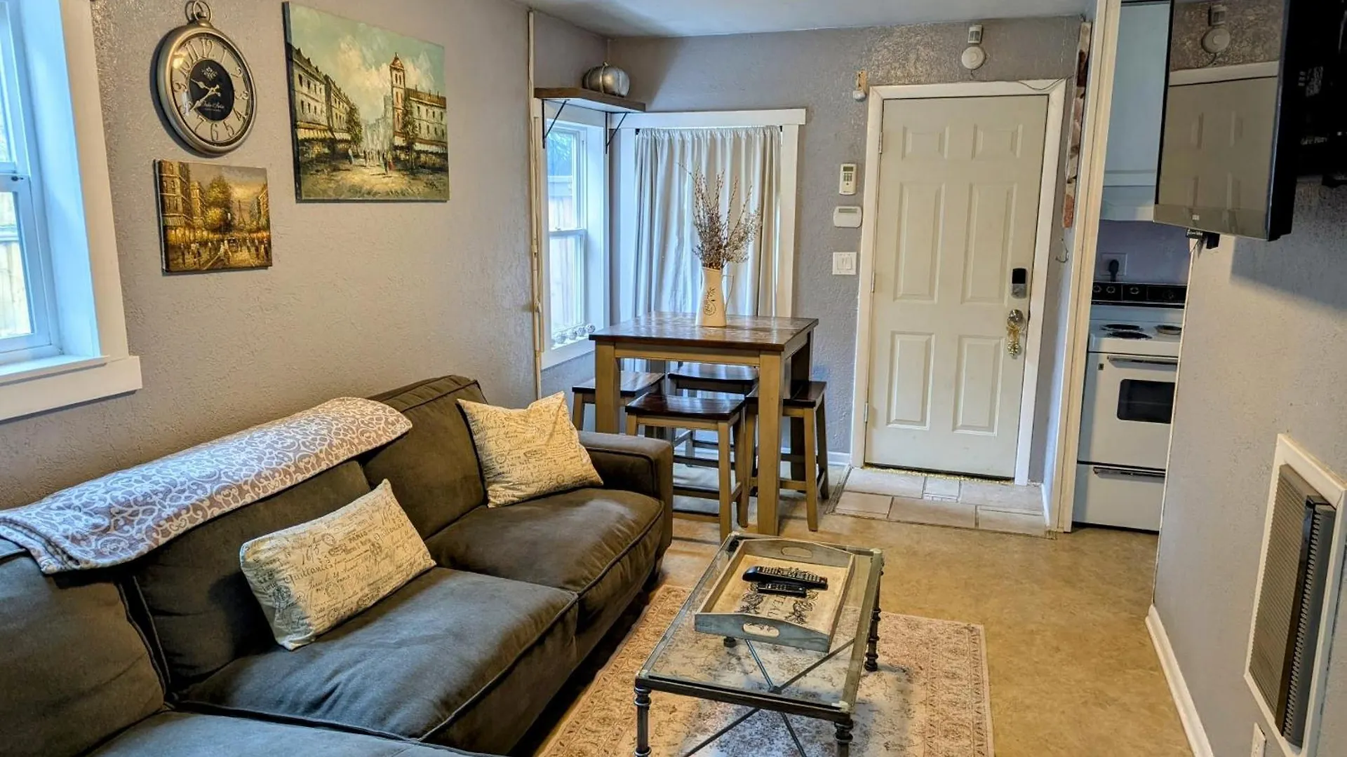 פורטלנד Treehouse Cottage 0*,  ארצות הברית